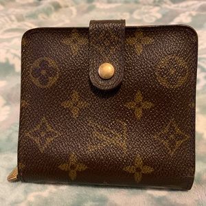 Louis Vuitton Bi-fold Wallet